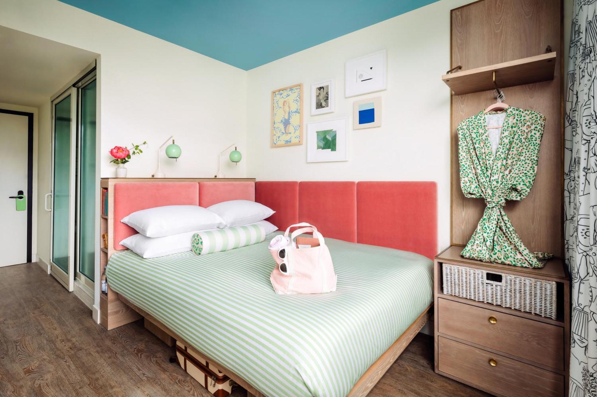 Camera Standard con Letto Queen-Size e Vista Oceano